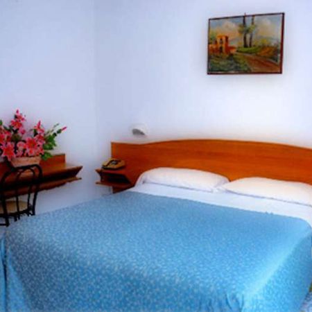 Hotel Cavour Sorrento Kültér fotó
